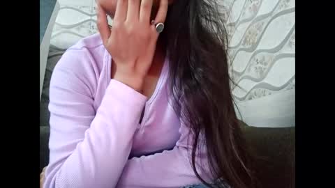 Naina online show from 12/14/25, 10:20