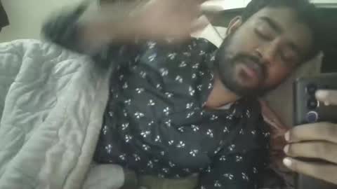 NAIRANANDU28 online show from 12/17/25, 06:58