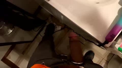 nairda2senoniuq online show from 03/25/26, 04:35