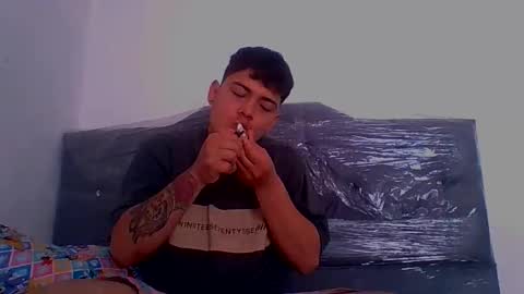 naisha and axel2 online show from 02/07/26, 06:44