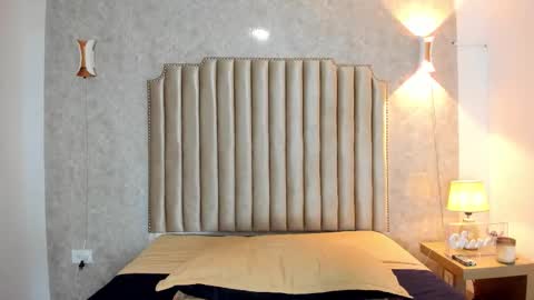 Naisha Rousell online show from 11/28/25, 12:46