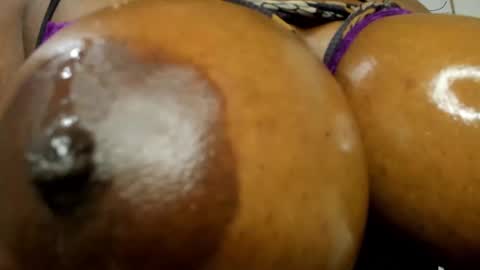 NAJAYLAINDEPENDENT MODEL online show from 12/11/24, 11:30