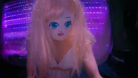 Snapshot of najimi_uwu chatting on 10/01/25, 05:24 NAJI  online show from 10/01/25, 05:24