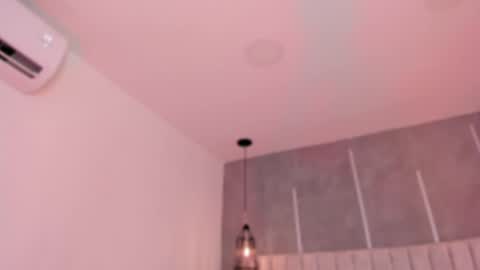 Snapshot of nakamura_san chatting on 12/20/24, 05:18 INSTAGRAM  m2221     online show from 12/20/24, 05:18