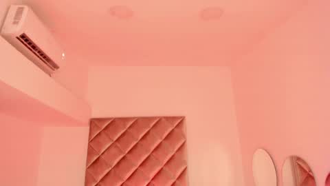 Snapshot of nakamura_san chatting on 01/11/25, 11:12 INSTAGRAM  m2221     online show from 01/11/25, 11:12