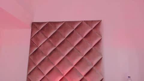 Snapshot of nakamura_san chatting on 01/14/25, 05:45 INSTAGRAM  m2221     online show from 01/14/25, 05:45