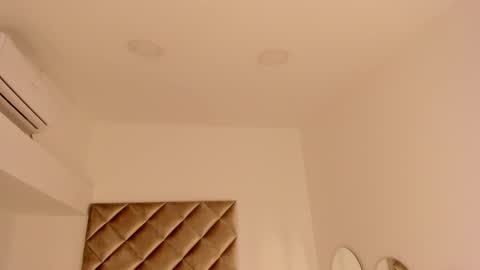 Snapshot of nakamura_san chatting on 01/15/25, 11:21 INSTAGRAM  m2221     online show from 01/15/25, 11:21