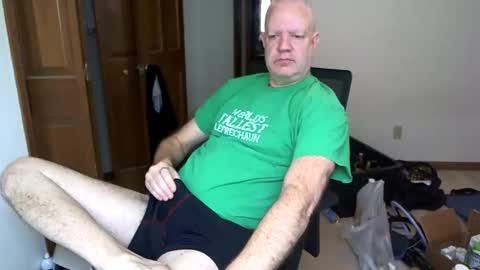 Snapshot of nakedilmale chatting on 03/14/26, 05:40 Tip 100 for my full real name online show from 03/14/26, 05:40