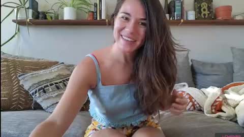 Snapshot of nakedpaint245477 chatting on 09/09/25, 03:00 nakedpaint245477 online show from 09/09/25, 03:00