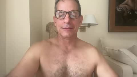 Snapshot of nakedsuperman1234 chatting on 06/19/26, 12:31 nakedsuperman1234 online show from 06/19/26, 12:31