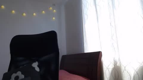 Nala online show from 03/25/26, 04:02