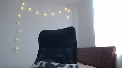 Nala online show from 04/21/26, 04:56