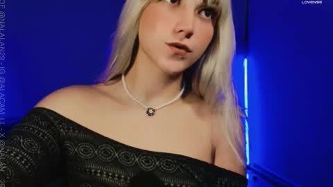 Snapshot of nalan_ chatting on 09/20/25, 06:14 Onlyf4s nalalan29 online show from 09/20/25, 06:14