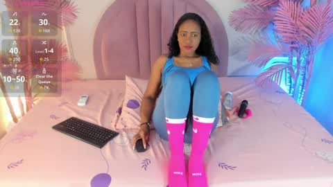 nalapalmer online show from 05/08/26, 07:52
