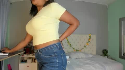 Snapshot of nami_sam chatting on 03/09/25, 12:53 nami_sam online show from 03/09/25, 12:53