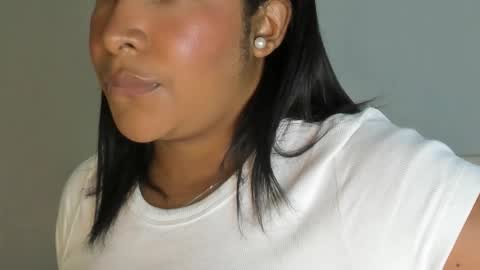 nami_sam online show from 10/22/25, 12:27