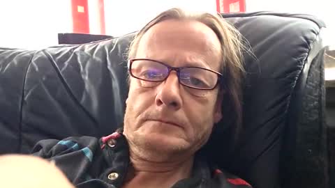 Snapshot of namorreyeb chatting on 10/04/25, 11:52 namorreyeb online show from 10/04/25, 11:52