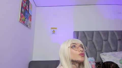 namtarak4 online show from 03/18/26, 02:58