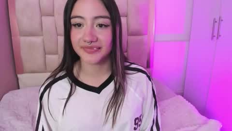 Nana online show from 02/03/26, 06:22