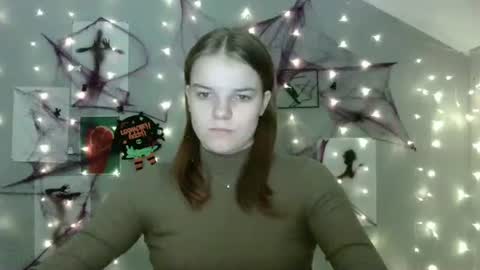 Nana online show from 10/07/25, 06:43