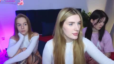 Maeve online show from 03/04/25, 02:10