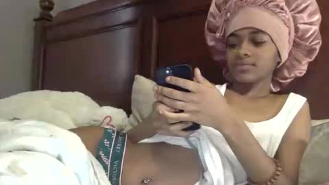 nanaonn online show from 02/02/26, 03:22