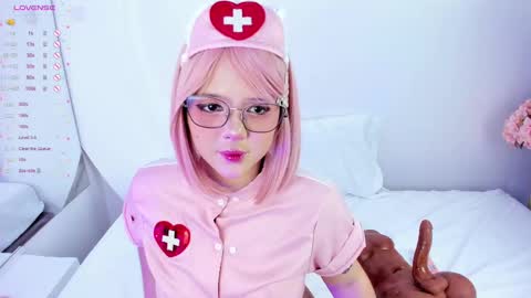 NanaOsaky online show from 02/10/25, 06:35