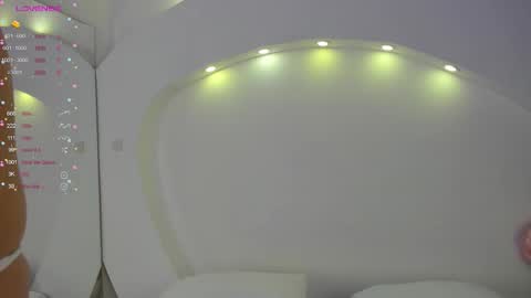 NanaOsaky online show from 02/11/25, 12:27