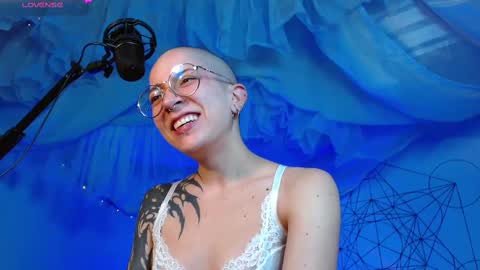 Alma  Maria online show from 09/13/25, 05:29