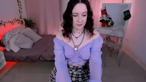 Snapshot of nanayoursoul chatting on 12/18/25, 09:21 Nana online show from 12/18/25, 09:21