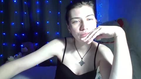 Nancy  online show from 10/19/25, 08:31