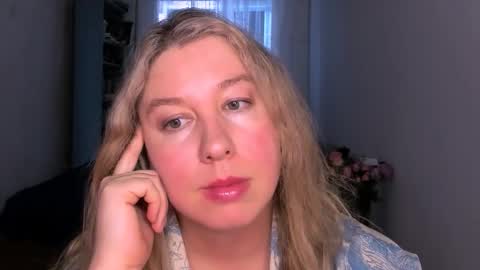 Nancy online show from 03/03/26, 07:03