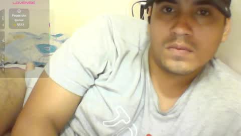 nando199628 online show from 10/17/25, 02:08