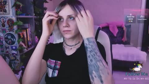 Monday-Friday 12-4 AM and 6-9 AM New York time online show from 04/06/26, 08:32