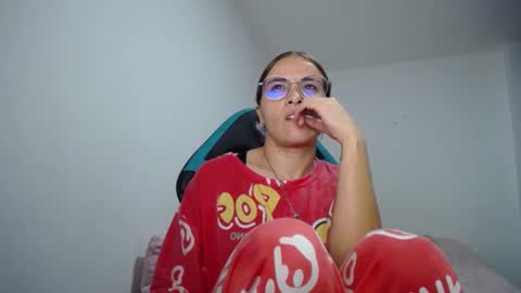 nanna yoshi online show from 01/14/25, 02:50