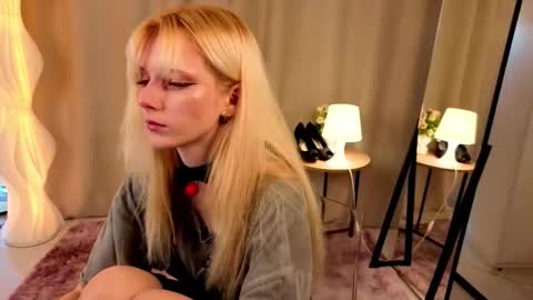 Snapshot of nannetteterrill chatting on 02/05/26, 06:18 nannetteterrill online show from 02/05/26, 06:18