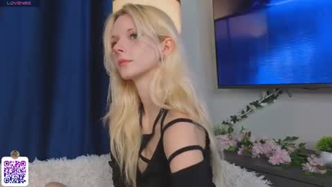 Snapshot of nannetteterrill chatting on 07/18/26, 06:17 nannetteterrill online show from 07/18/26, 06:17