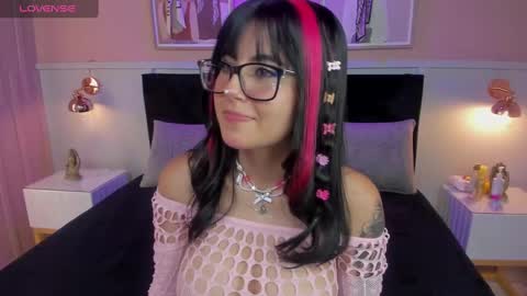 Naoko online show from 01/21/25, 11:46