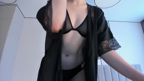 Naomi online show from 02/03/25, 04:57