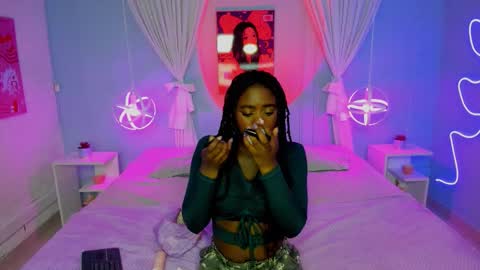 Naomi online show from 02/26/26, 07:35