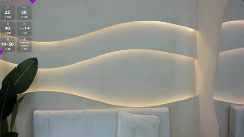 Naomi  online show from 01/06/25, 07:24