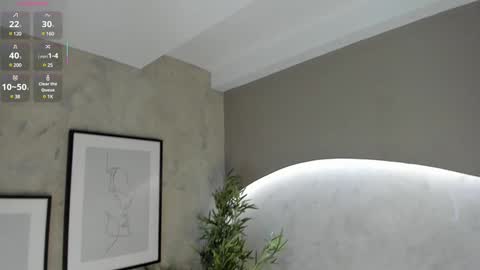 Naomi  online show from 02/09/25, 02:38