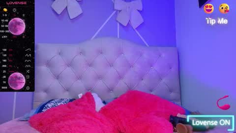 NAOMI online show from 02/10/26, 01:21