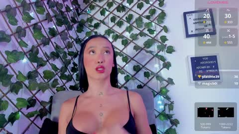 naomi_kobayashi online show from 12/29/24, 07:17