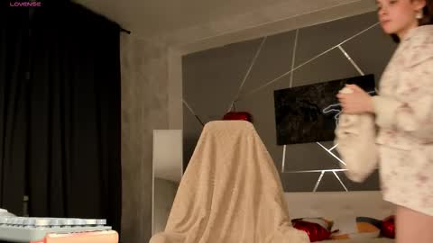 naomi_reiss online show from 03/02/26, 11:55