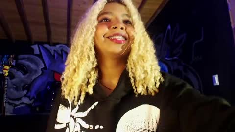 mara Jos online show from 04/15/26, 06:31