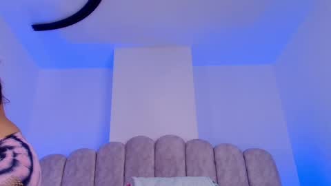 naomi online show from 04/20/26, 11:46