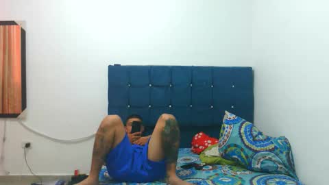 Mia online show from 03/02/26, 11:00