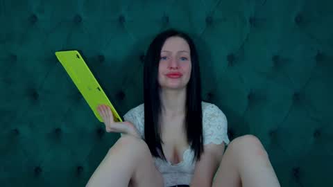 Naomi online show from 03/05/26, 05:25