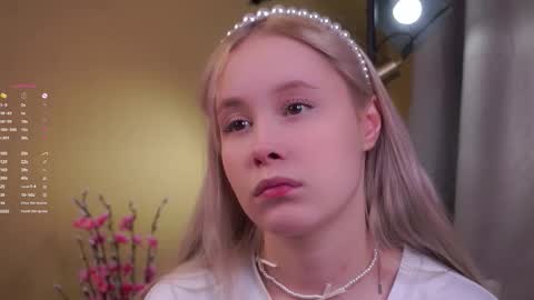 Angel online show from 03/05/26, 12:56